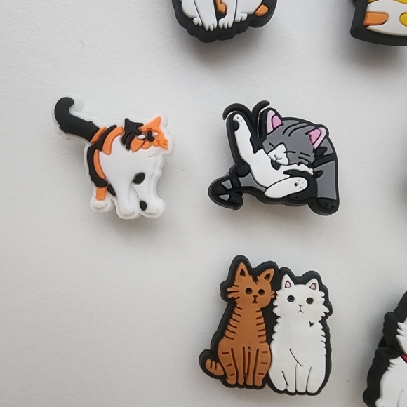 NEW Cat Animal Lover Bundle 9 Shoe‎ Charms Crocs Jibbitz - Picture 6 of 10